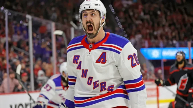 new-york-rangers-vs-carolina-82025359